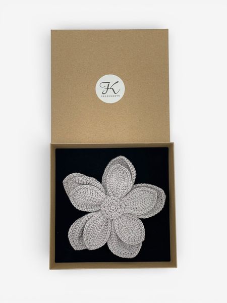 Broszka Kwiat Duży - Szara