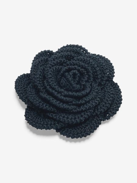 Broszka Róża Czarna