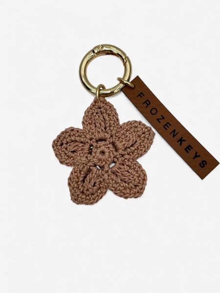 Brelok Kwiat Beżowy