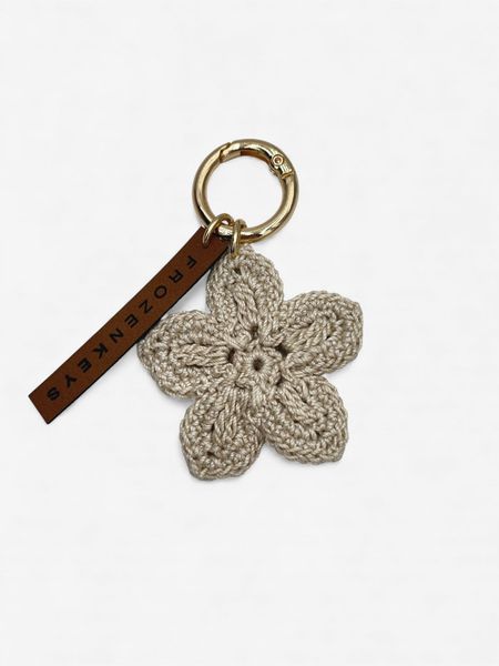 Brelok Kwiat Ecru