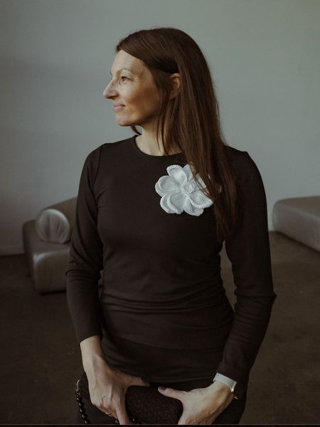 Broszka Kwiat Duży - Biała